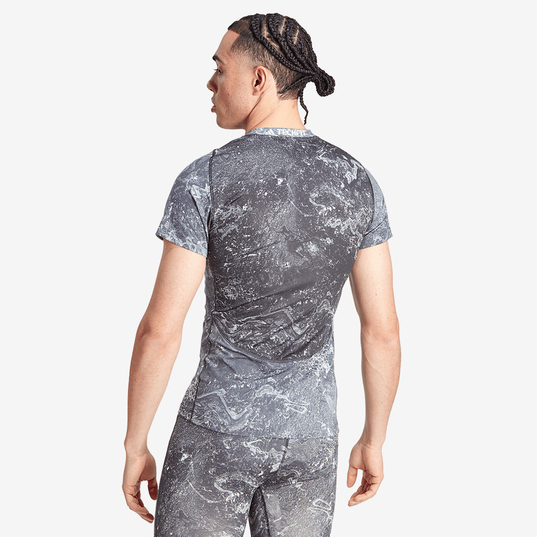 adidas AEROREADY Techfit T-Shirt