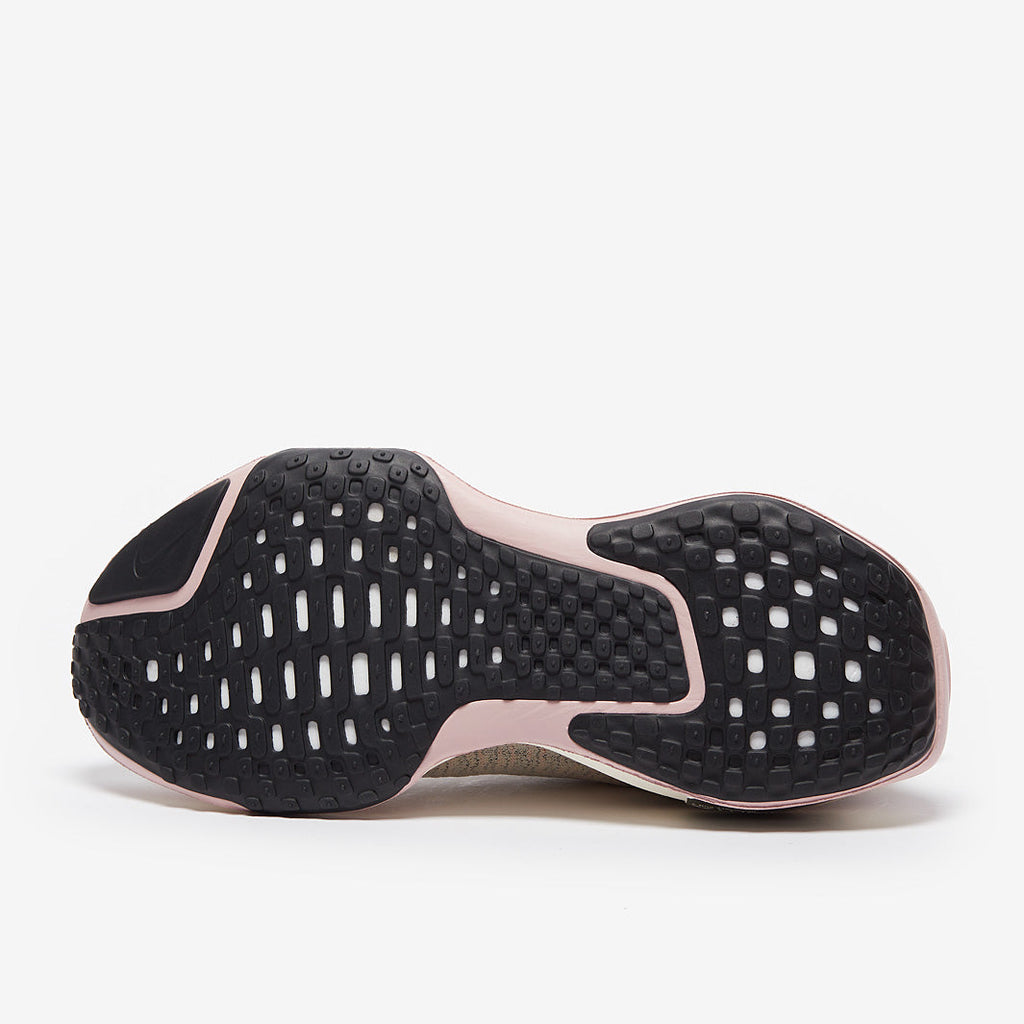 Nike Womens ZoomX Invincible Run FlyKnit 3 Premium