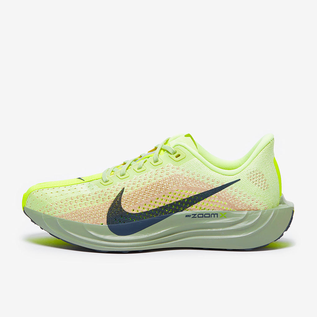 Nike Womens Pegasus Plus