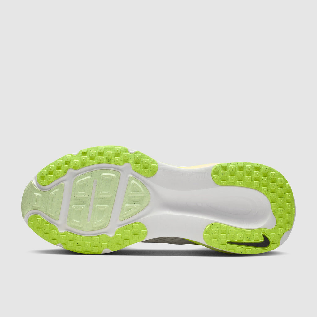 Nike Vomero 18