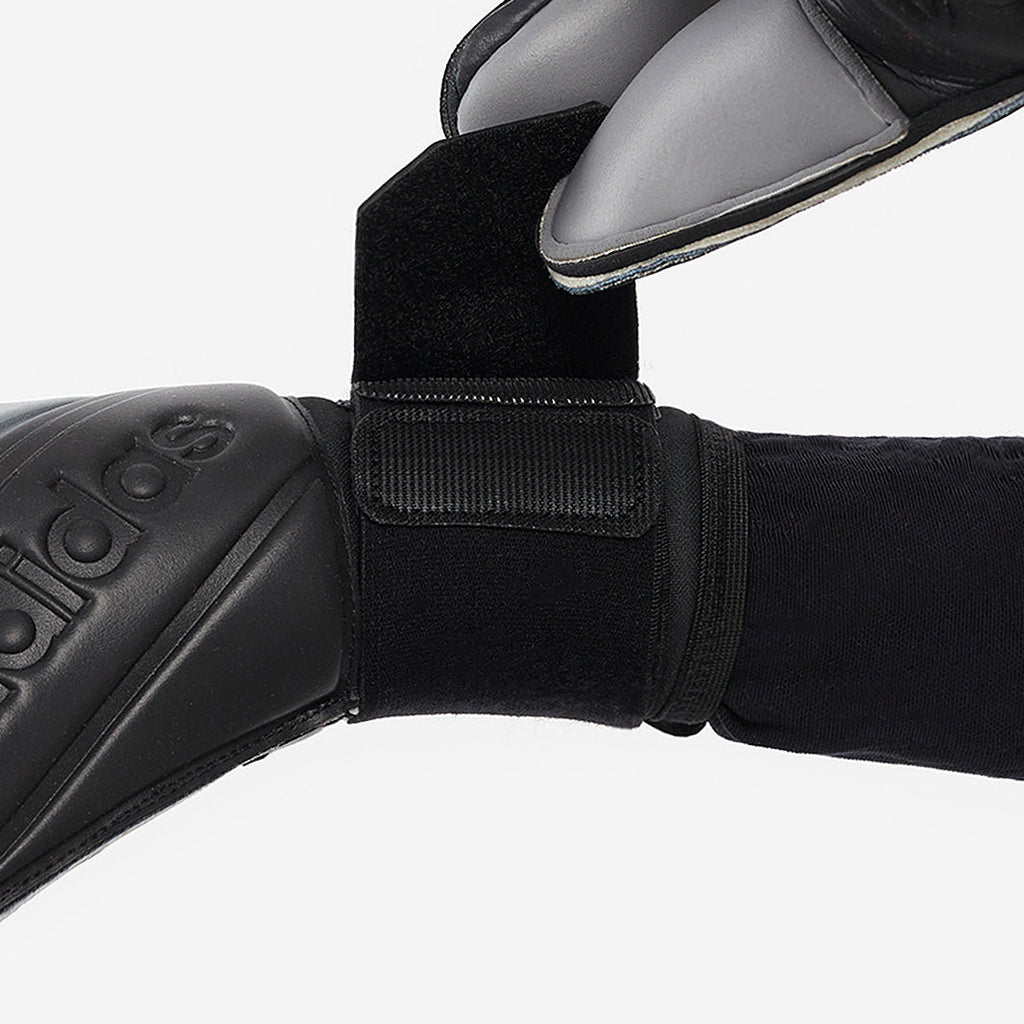 adidas 98 Barthez Pro GK Gloves