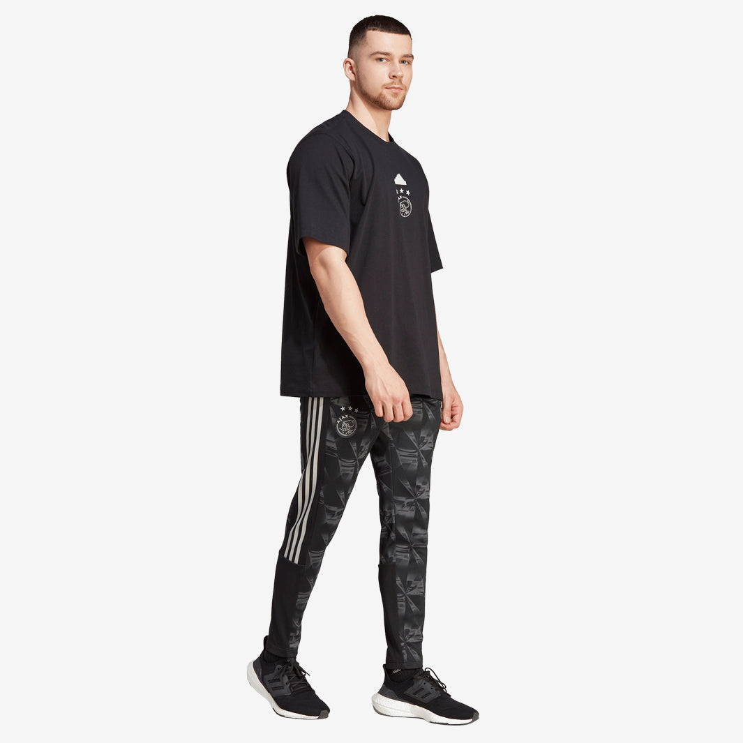 adidas Ajax 23/24 Oversized T-Shirt